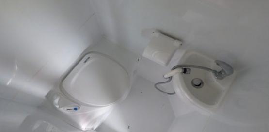 Heron Trio toaleta