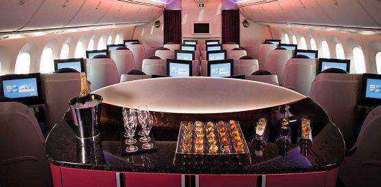 Qatar Airways jídlo na palubě